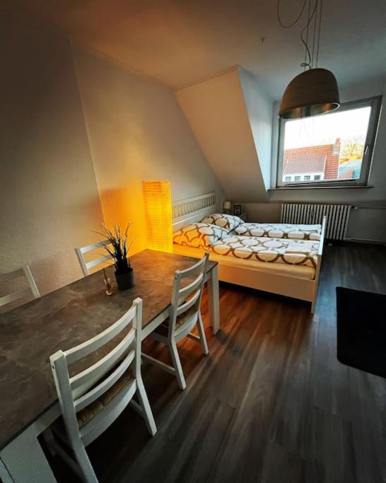Wunderschoene 3-Zimmer Wohnung Fuer 6 Personen BRE Extérieur photo