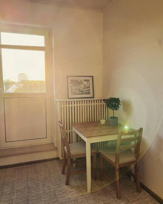 Wunderschoene 3-Zimmer Wohnung Fuer 6 Personen BRE Extérieur photo
