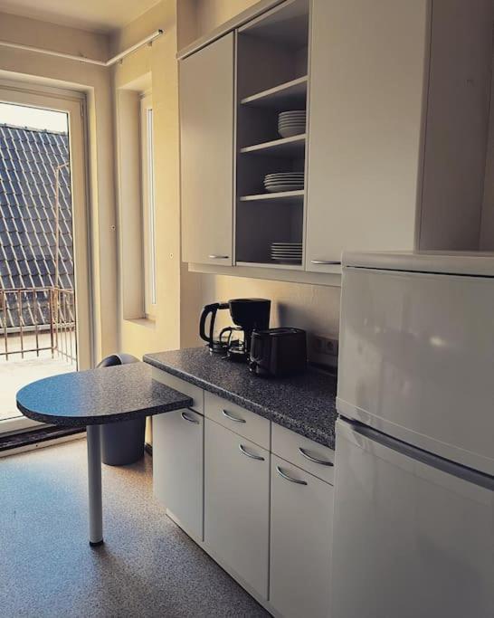 Wunderschoene 3-Zimmer Wohnung Fuer 6 Personen BRE Extérieur photo